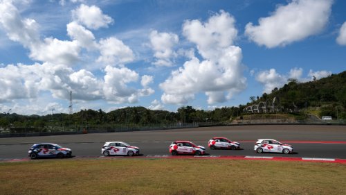 Duo Pembalap TGRI Dominasi Podium di Kejurnas ITCR 1200 Mandalika