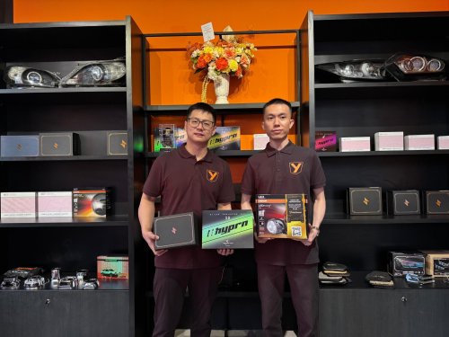 Yoong Motor Buka Cabang ke-87, Siapkan Lampu Khusus Mobil EV