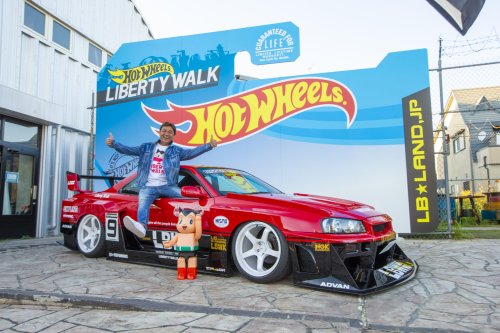 Liberty Walk Full Team Hadir di IMX 2025, Luncurkan Diecast Chrome Edisi Terbatas