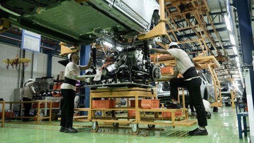 Geely, Geely Resmi Dirakit Lokal di Indonesia, Nebeng di Pabrik Handal