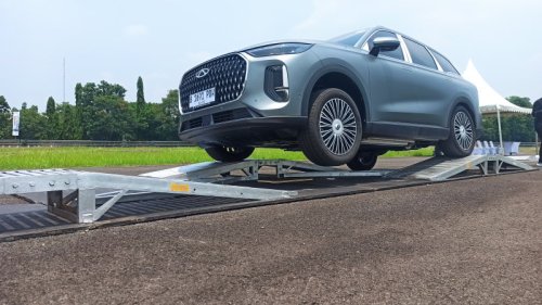 Merasakan Keunggulan Tiggo 9 CSH AWD dari Perspektif Berbeda