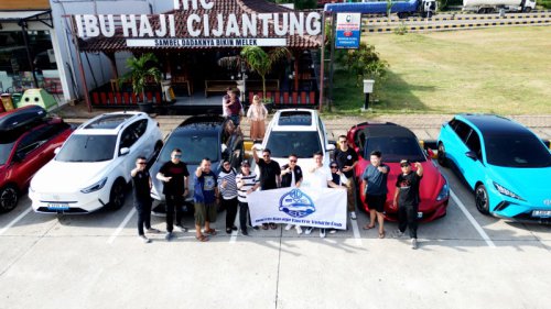 Komunitas Mobil Listrik MG Lakoni Touring Lintas Kota