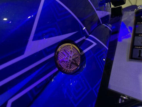 Yamaha XMAX “King Customaxi 2025” Pakai Emas Puluhan Gram