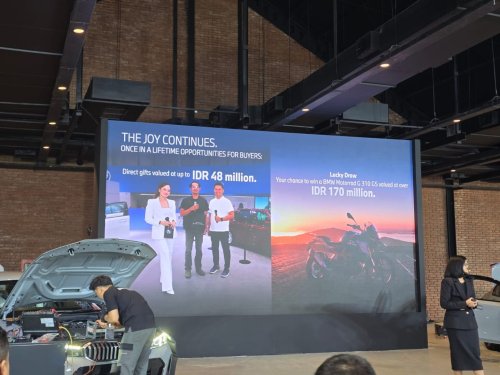 BMW, SPK Mobil BMW Apapun, Berhadiah Motor BMW G 310 GS