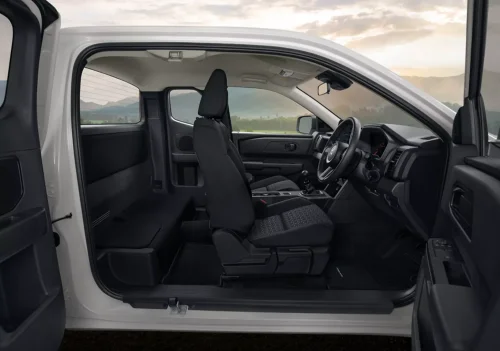 Mitsubishi, Mitsubishi Triton, Mitsubishi Rilis Triton Street, Khusus Pasar Thailand