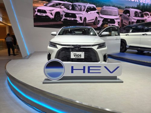 Toyota Perluas Lini Hybrid di IIMS 2026, Hadirkan Vios, Yaris Cross, hingga Alphard Lebih Terjangkau