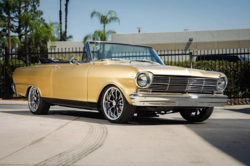 Chevy, Restored 1962 Chevy II Nova Convertible Heads to Auction With Modern V8 Power