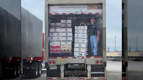 Drivers Call Cops After Being Fooled By A Sticker On The Back Of A Semi-Truck Trailer