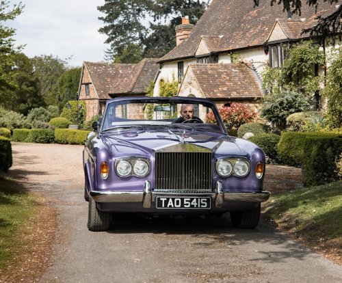 Quiet Riot: Driving the Halcyon Rolls-Royce Corniche EV