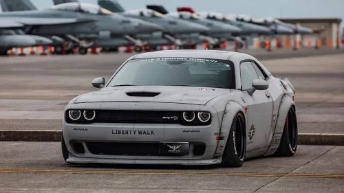 Liberty Walk Gives Dodge Challenger Hellcat a Fighter Jet-Inspired Transformation