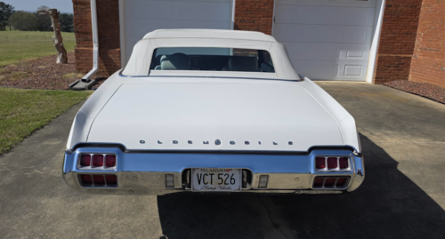 Oldsmobile, 1972 Oldsmobile Cutlass Convertible Heads to Auction With Longtime Ownership History