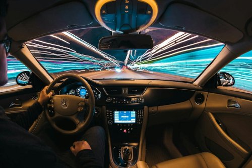 Self-driving cars struggle to see at night or in fog – but imitating the human brain can make them safe