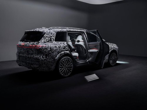 Big Glass, Power Doors and Phone Chargers That Don't Suck: Audi Previews Q9 Interior