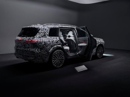 Big Glass, Power Doors and Phone Chargers That Don't Suck: Audi Previews Q9 Interior