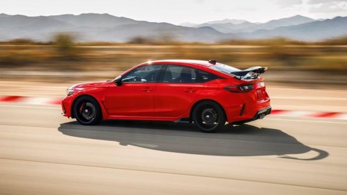 IIHS Claims America’s Speeding Crisis Is Caused By Unregulated Car Ads