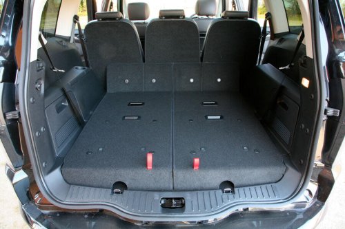 Ford, Seven seats and more space than a bedsit: The Ford S-Max is a £1500 bargain