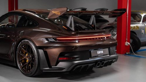 Porsche Turned A 911 GT3 RS Into A Brown Carbon Fiber Masterpiece