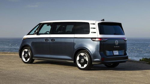 Volkswagen ID Buzz Discounts Are Huge Now. Is the Retro EV Van Finally Worth It?