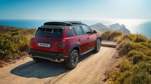 Renault, Renault 4 E-Tech Electric Gets Folding Roof For Open-Air EV Driving