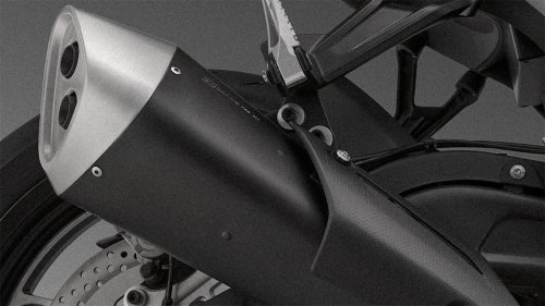 This Stunning New Performance Moto Shoots the Gap Like a Champ