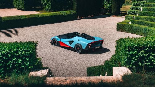 Lamborghini, Lamborghini Fenomeno Roadster Brings a Drop Top Back to the Bull