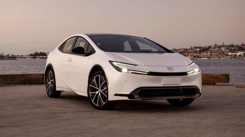 Toyota’s Cheap Prius Lease Deals Have a Camry-Sized Problem