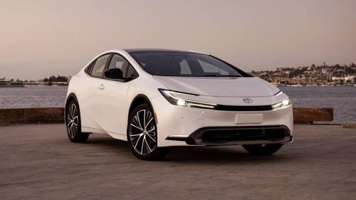 Toyota’s Cheap Prius Lease Deals Have a Camry-Sized Problem