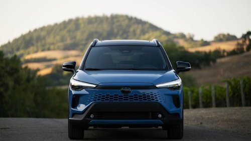 Toyota, Toyota Corolla, Toyota Corolla Cross, MINI, Toyota Supplier Converts the Corolla Cross Into a Mini Lounge on Wheels