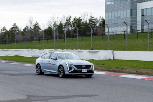 What it's Like to Do 156 MPH in the Cadillac CT5-V Blackwing