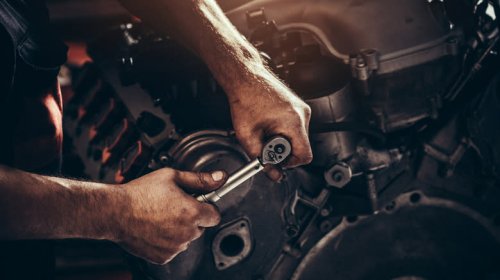 Record-Setting Hydrogen Engine Rivals Diesel Power With None Of The Emissions
