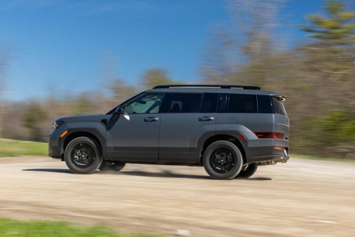 Hyundai Santa Fe, Hyundai, Hyundai Palisade, No Shade: The 2026 Santa Fe is the Poor Man's Hyundai Palisade