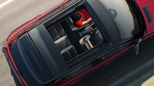 Renault, Renault 4 E-Tech Electric Gets Folding Roof For Open-Air EV Driving