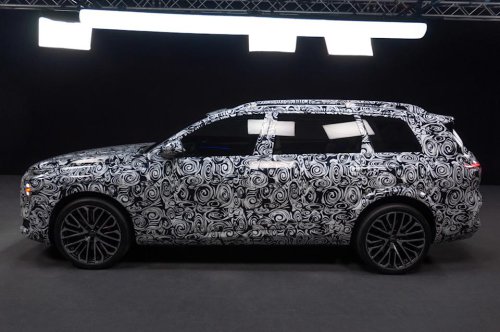 Audi, SEAT, The 2027 Audi Q9 Flagship Has Cupholders Big Enough for a Stanley and a Sound System That Vibrates Your Seat