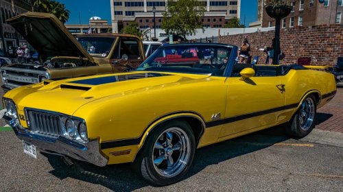 Pontiac, Oldsmobile, Muscle Cars, Pontiac GTO Vs Oldsmobile 442: How Do These Legendary Muscle Cars Compare?