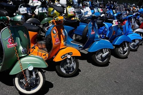 Rome celebrates Vespa's 80th anniversary
