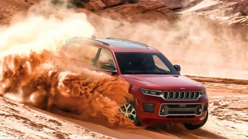 Stellantis Recalled 900,000 Vehicles Over a Backup Camera Bug. That's Not Even the Interesting Part