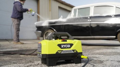6 Cool New Gadgets For Cleaning Your Car