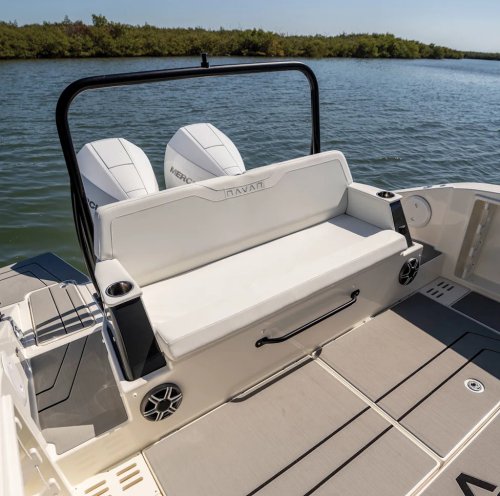 Boat Test: 2026 Navan T30