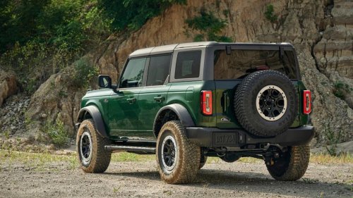 Ford, Ford Bronco, Ford Bronco Recall Warns Hardtop Roof Pieces Could Detach While Driving