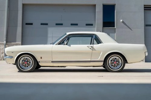 Ford, Ford Mustang, 1965 Ford Mustang (World's Fair) for Sale With 32k Miles Shown