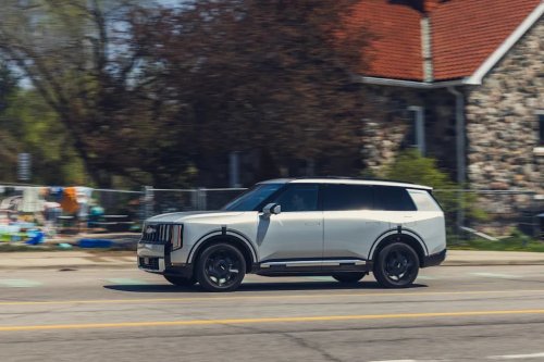 Kia, Kia Telluride, AWD, View Photos of the 2027 Kia Telluride SX Prestige Hybrid AWD