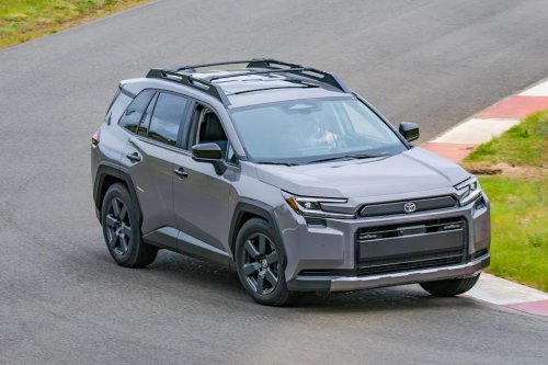 Toyota, Toyota RAV4, Toyota RAV4 Vs. RAV4 Hybrid: One Is Clearly Smarter To Buy