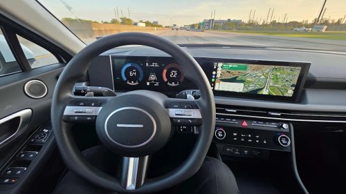 Honda, Honda Civic, Hyundai, Hyundai Sonata, Payne: Affordably chic, Honda Civic vs. Hyundai Sonata
