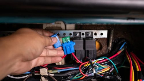 Battery, What Happens If The Battery Dies In A Car With No Manual Hood Release?