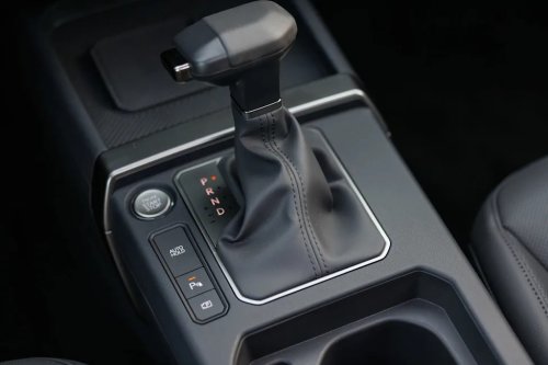 Take a Peek Inside the Redesigned 2027 Kia Seltos
