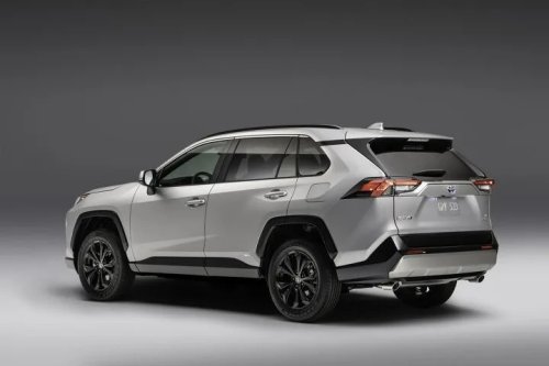 Secondhand RAV4 Prices Are Insane, Especially Hybrid Models