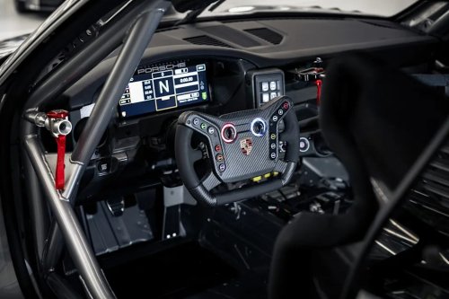 Porsche, Porsche 911, Porsche Is Going GT4 Racing With the 911