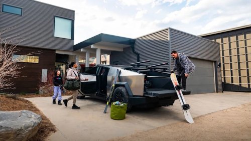Cybertruck, Finally: You Can Now Charge Your Home from Your Cybertruck