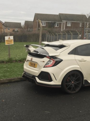 15 Cars We Can’t Believe Were Actually Seen on the Road