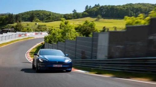 2026 Tesla Model S Plaid vs 2026 Porsche Taycan Turbo S: Which Is Fastest?
